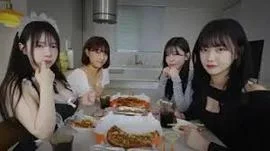 被七位女神包围了!我该怎么选